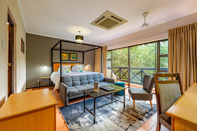 Sanbonani Resort - Luxury Hotel Rooms