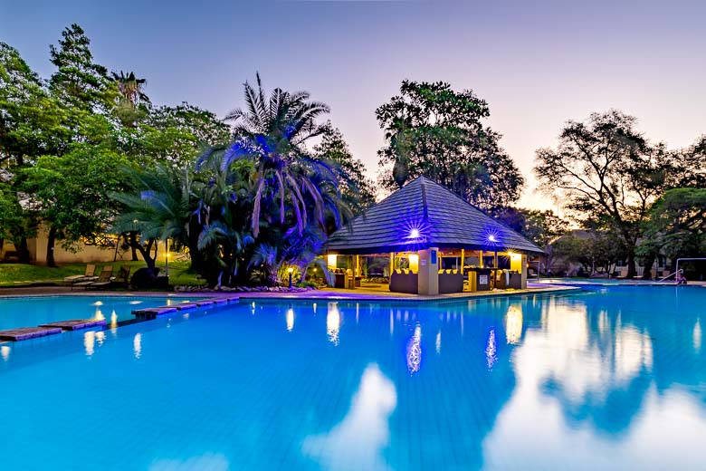 Sanbonani Resort - Heated Swimming Pool