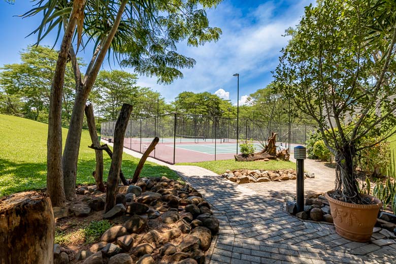 Sanbonani Resort - Tennis Courts